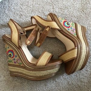 Jessica Simpson Wedges
